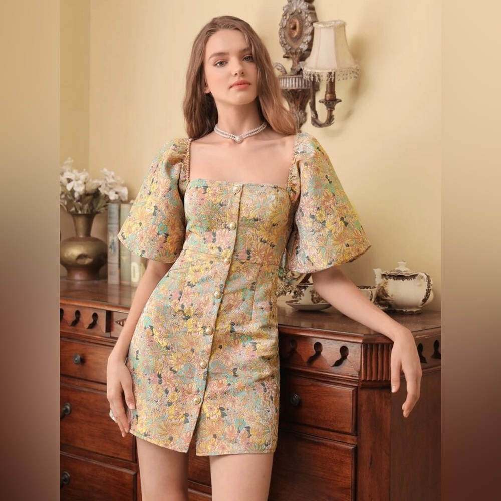 SHEIN FLORAL MINI DRESS